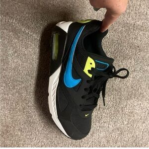 New condition bought them for my daughter but they did not fit